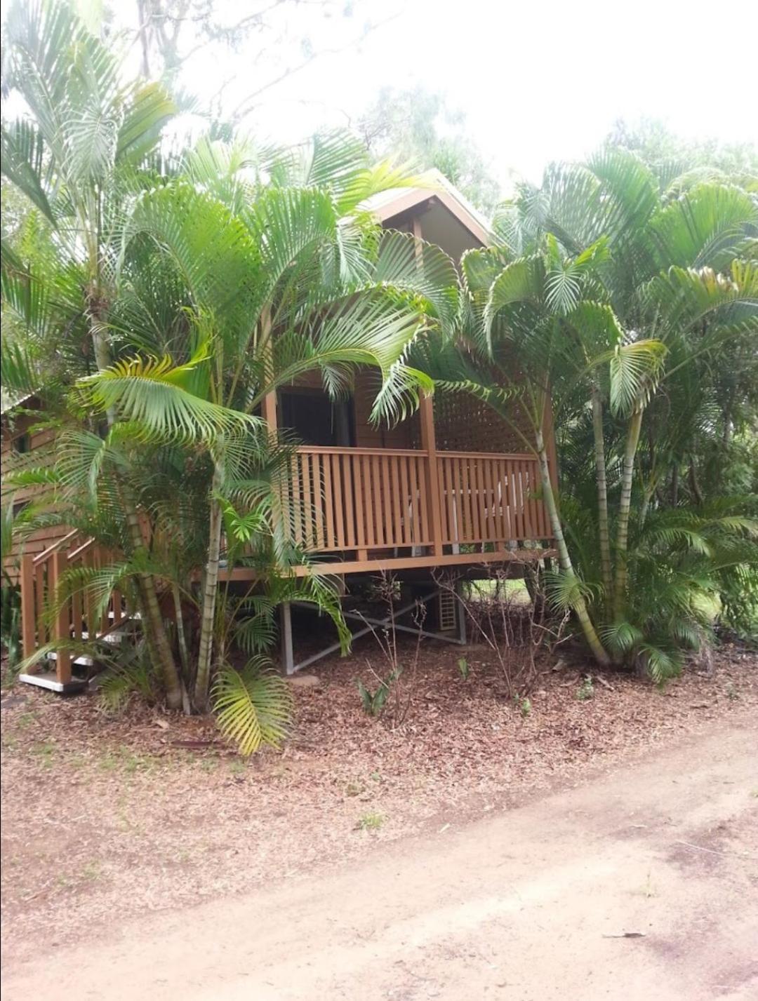 1770 Holiday Village เซเวนทีนเซเวนตี ภายนอก รูปภาพ