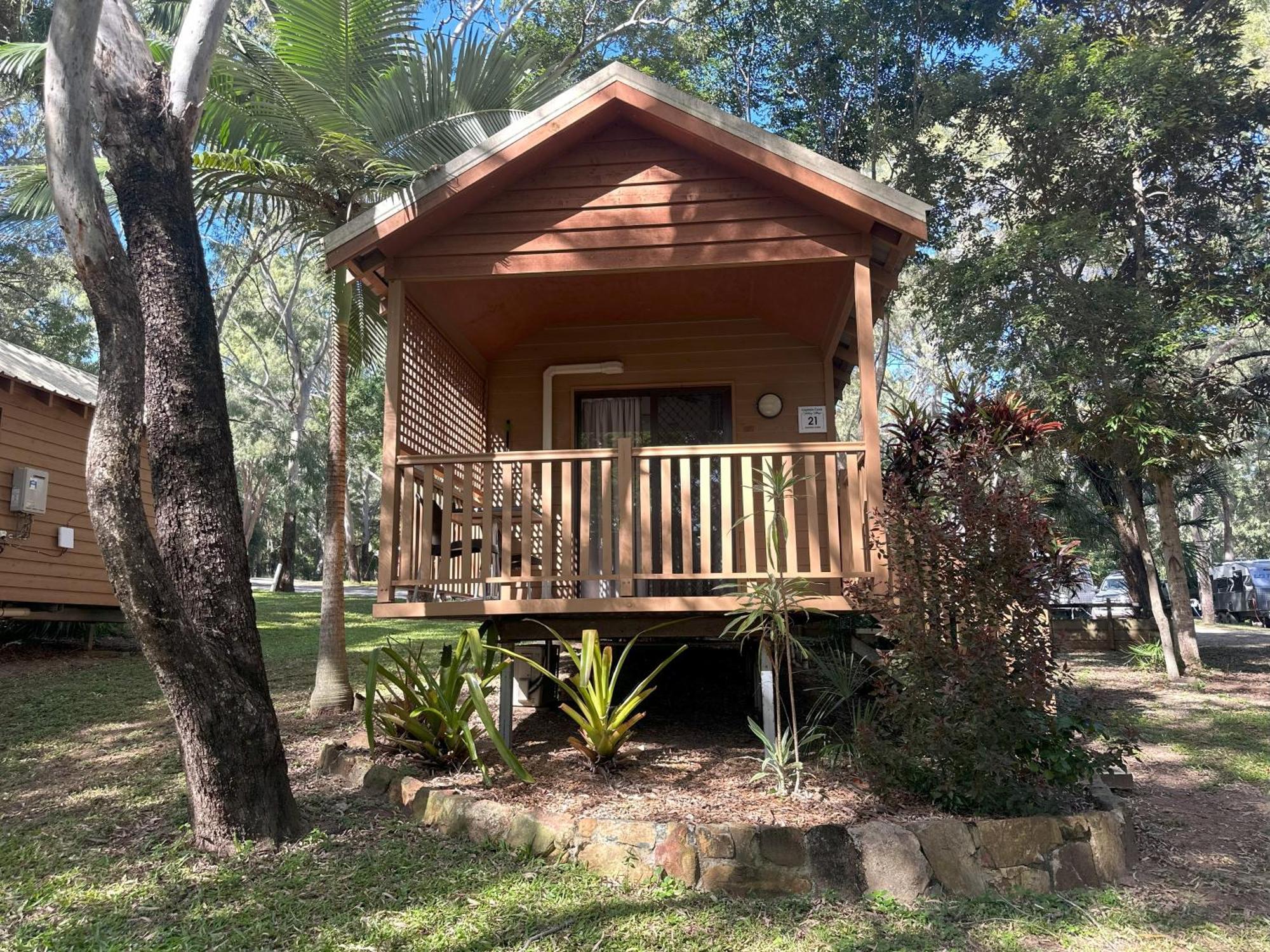 1770 Holiday Village เซเวนทีนเซเวนตี ภายนอก รูปภาพ