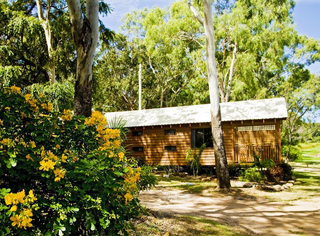 1770 Holiday Village เซเวนทีนเซเวนตี ภายนอก รูปภาพ